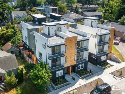 929 N 92nd Street UNIT A