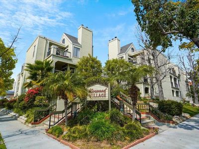 601 N Kenwood St UNIT 207