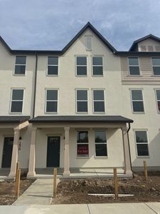 1876 W 1575 N #237