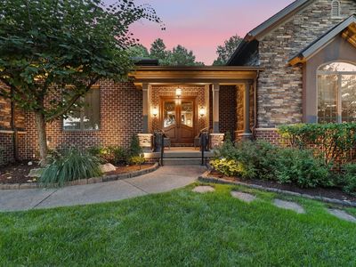 100 Silver Pines Dr