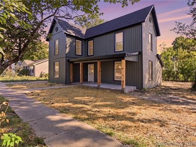 Property at 116 N Oak St, Eldon, MO