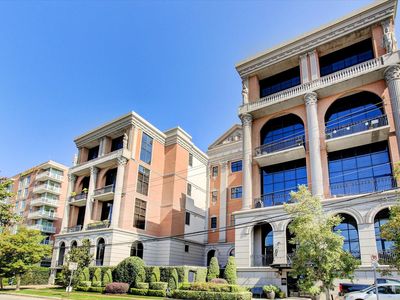 1025 S Shepherd Dr UNIT 111