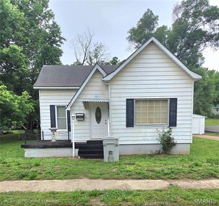 1001 East St