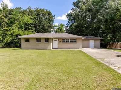 10523 Cletus Dr