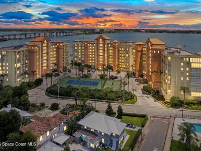 100 Riverside Dr APT 402