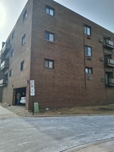 7610 W Grand Ave APT 3A