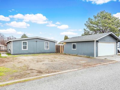 9132 W Yellowstone Ave