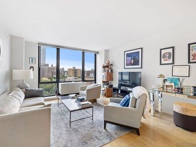 1595 Lexington Ave APT 8C