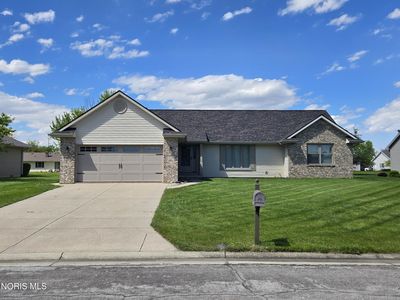 Property at 1276 Hilton Head Ct, Defiance, OH