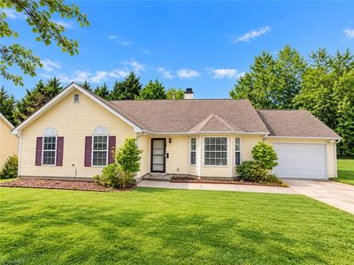 1704 Bellwick Dr