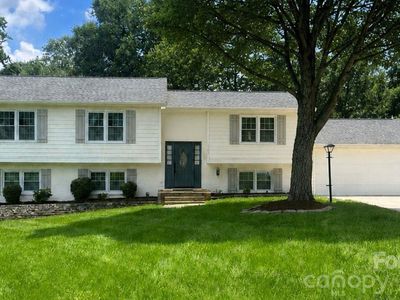 107 Condover Pl
