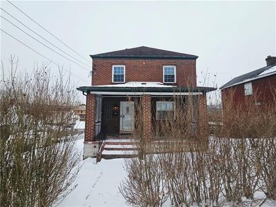 Property at 409 Mendelssohn Ave, Clairton, PA