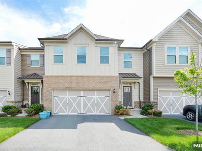 27 Winfield Dr #903