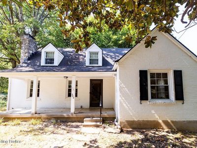 200 Fenley Ave