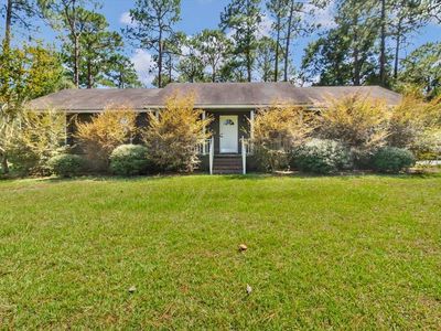Property at 124 Flint Dr, Moultrie, GA