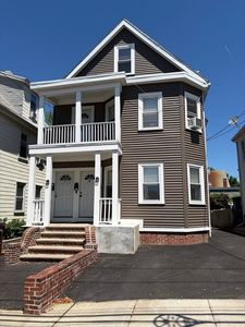 23 Waters Ave