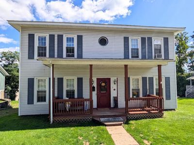 7 Hastings St