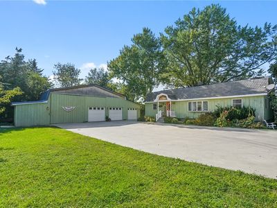 11327 Rays Bay Rd
