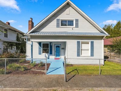 222 King St