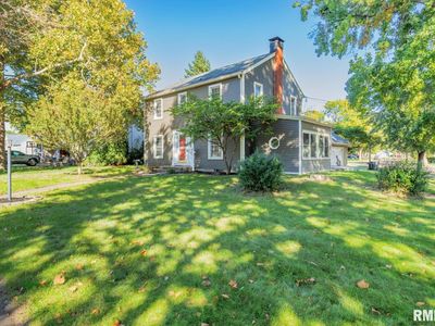 Property at 1700 Crescent Dr, Pekin, IL