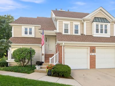Property at 556 Park View Ter Unit 17-5, Buffalo Grove, IL