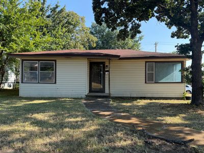 1500 E Comanche Ave