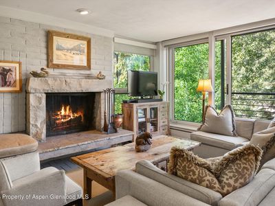 728 S Galena St #202B