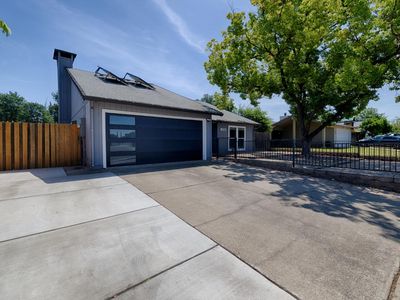 3108 Hogarth Dr