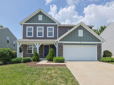 145 Zinfandel Ln