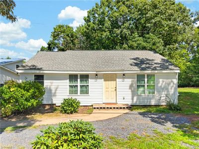 Property at 1119 Old Cedar Falls Rd, Asheboro, NC