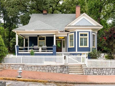 388 Augusta Ave SE