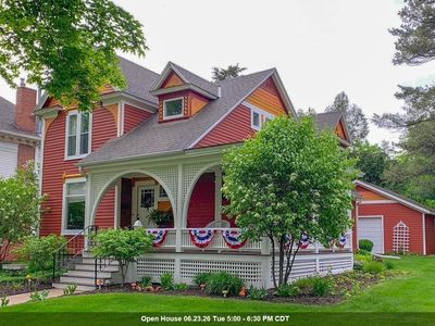 199 E Park Ave