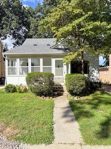 3935 Buell Ave