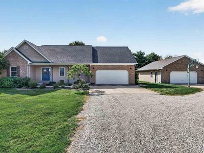 6657 W County Road 900 N