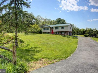 848 Carey Dr