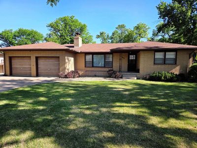Property at 902 E 4th St, Newton, KS