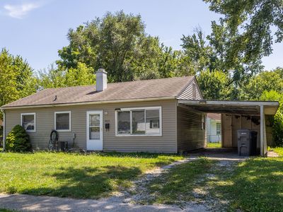 4035 Kalmar Dr