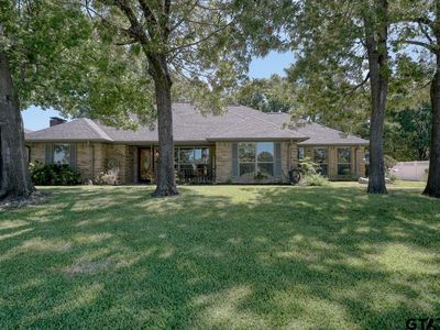 127 Clubview Dr