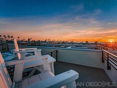 1558 Vista Del Mar Way Unit 3