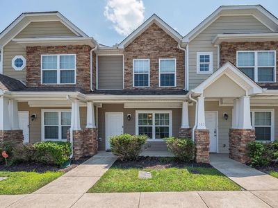 104 Cobblestone Place Dr