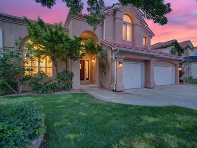 11316 Woodmar Ln NE