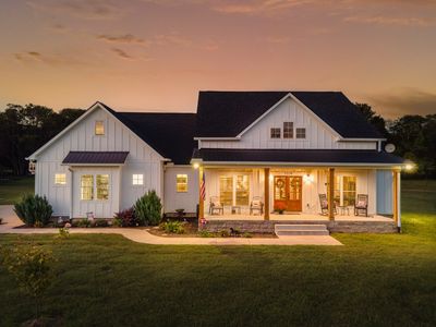 2220 Hunter Bills Rd