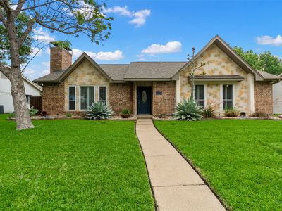 245 Creekside Ln