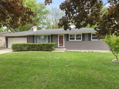 810 Suffolk Dr