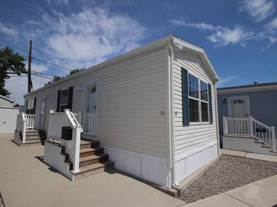 1501 Roosevelt Ave Trailer L18