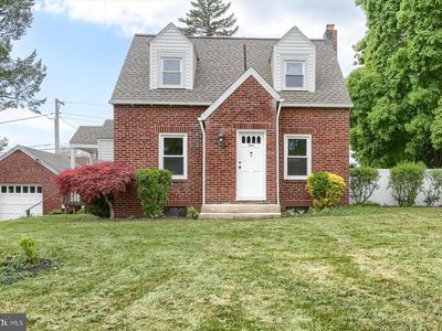 1 Oakmont Rd