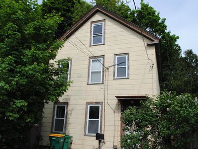 19 Pine Street