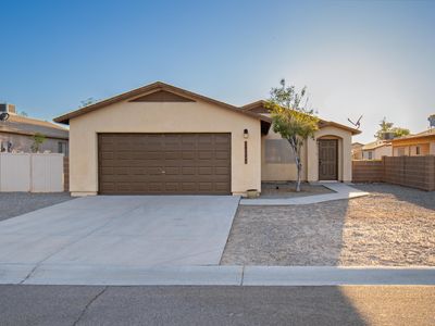 10320 S Tornado Ave