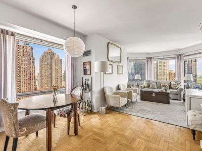 301 W 57th St APT 25A