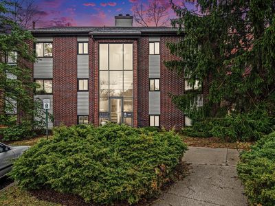 3294 Devonwood Dr NE #B